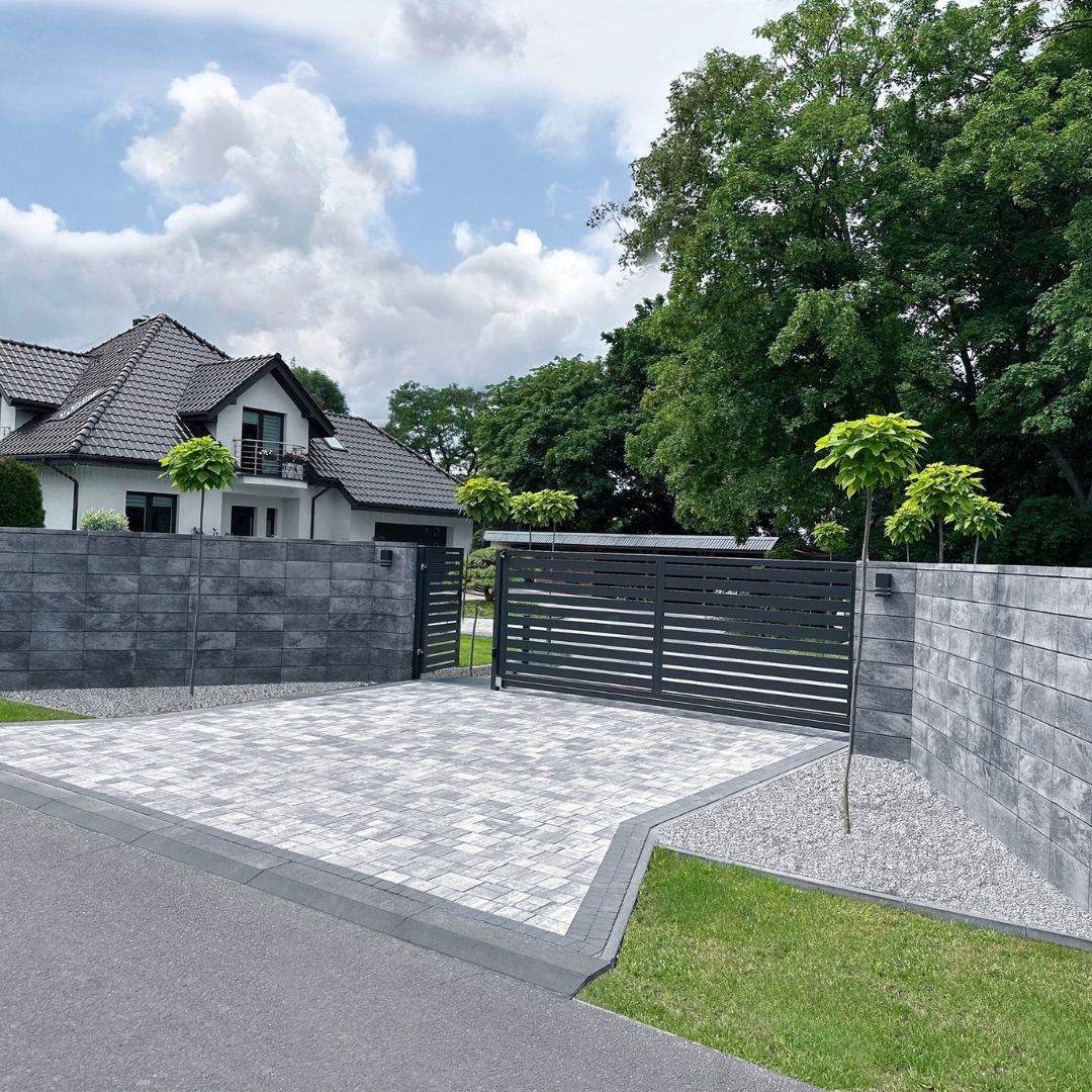PUSTAK OGRODZENIOWY GŁADKI 50X20X20 INVERNO Drogbruk